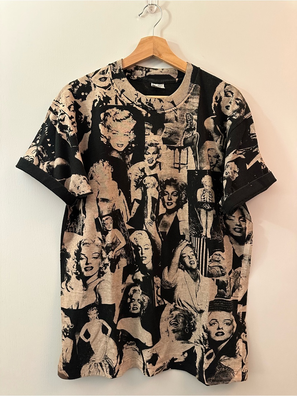 MARILYN MONROE | VINTAGE 90'S DEADSTOCK MARILYN MONROE ALL OVER PRINT T-SHIRT